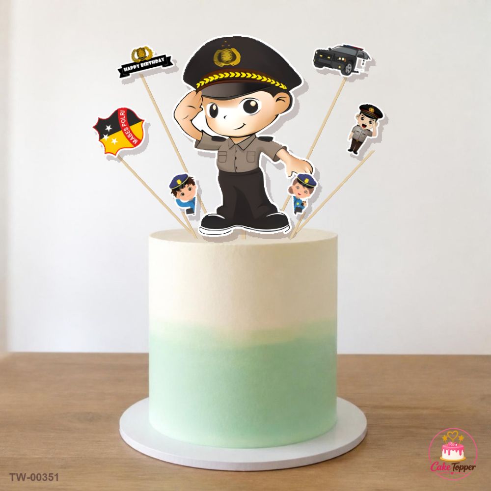 Heroes Topper Sheet 08 on a cake