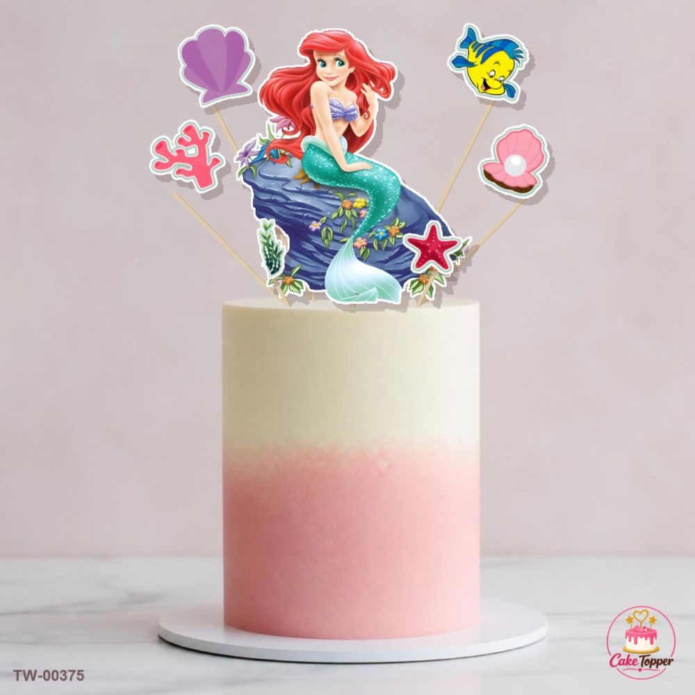 Ariel Topper Sheet 09 on a cake