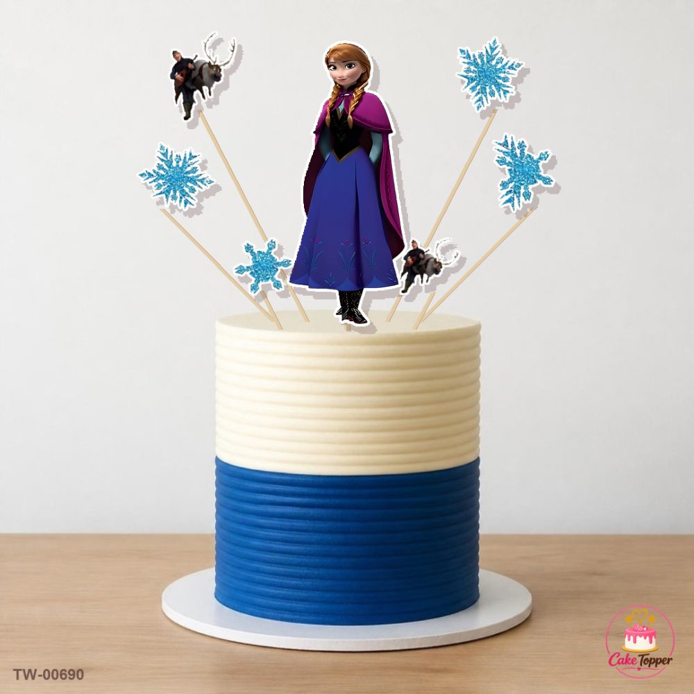 Elsa Topper Sheet 19 on a cake